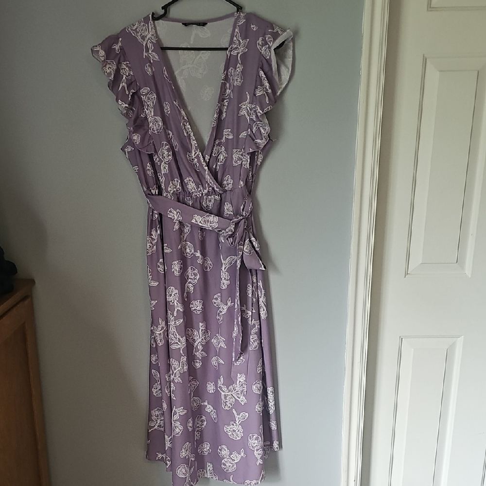 Floral Ruffle Wrap Midi Dress - Lavender